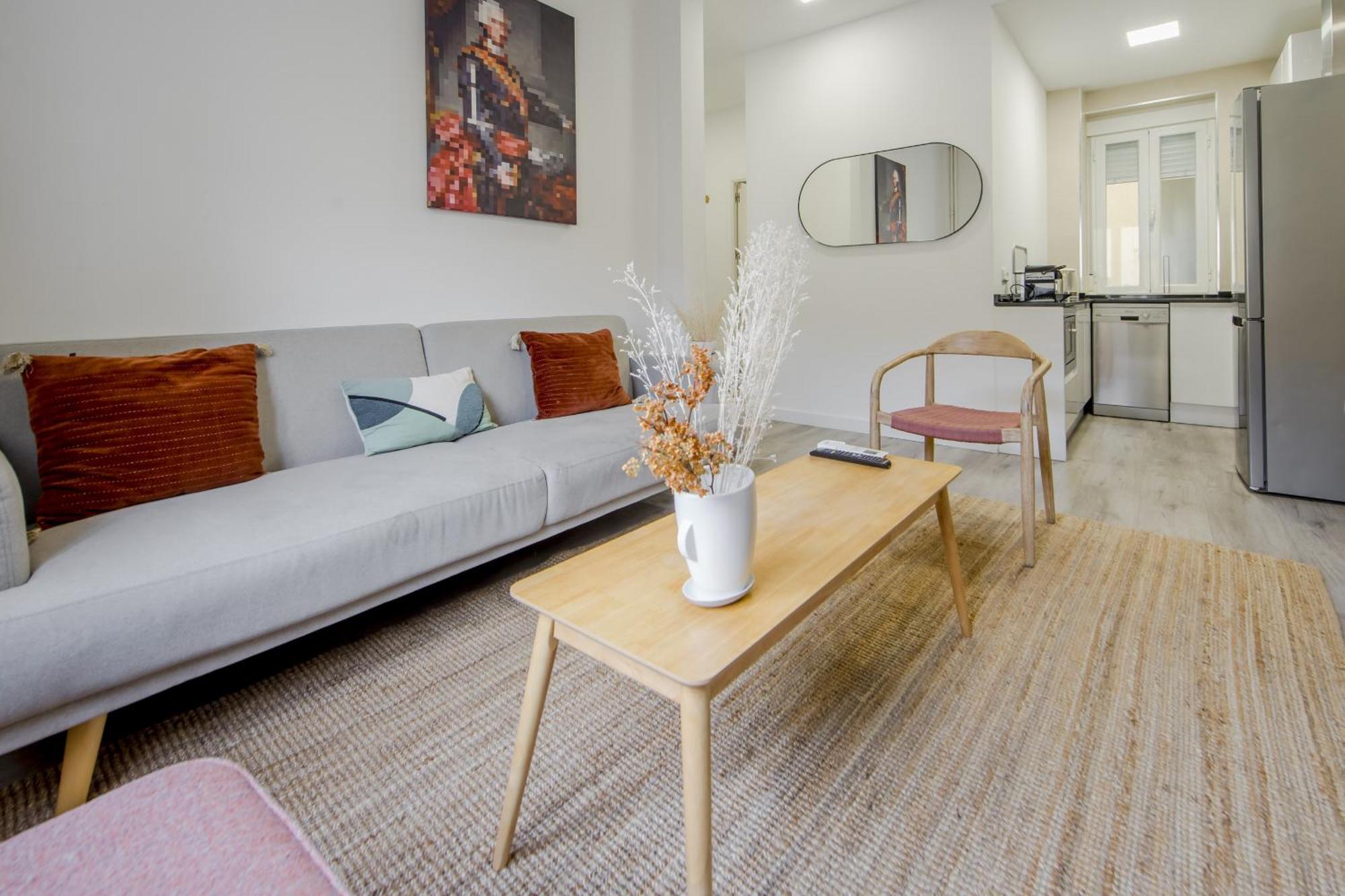 Genial Apartamento En La Latina-Centro De Мадрид Экстерьер фото